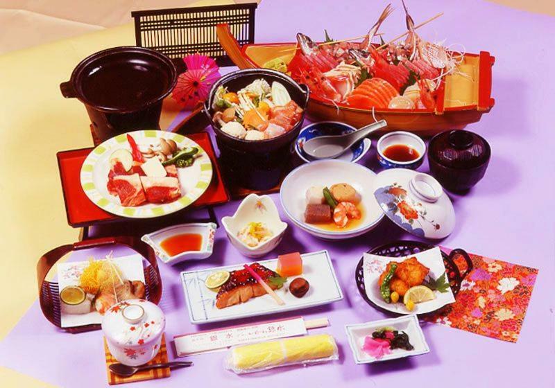 Hotel Ikaho Ginsui Shibukawa Экстерьер фото