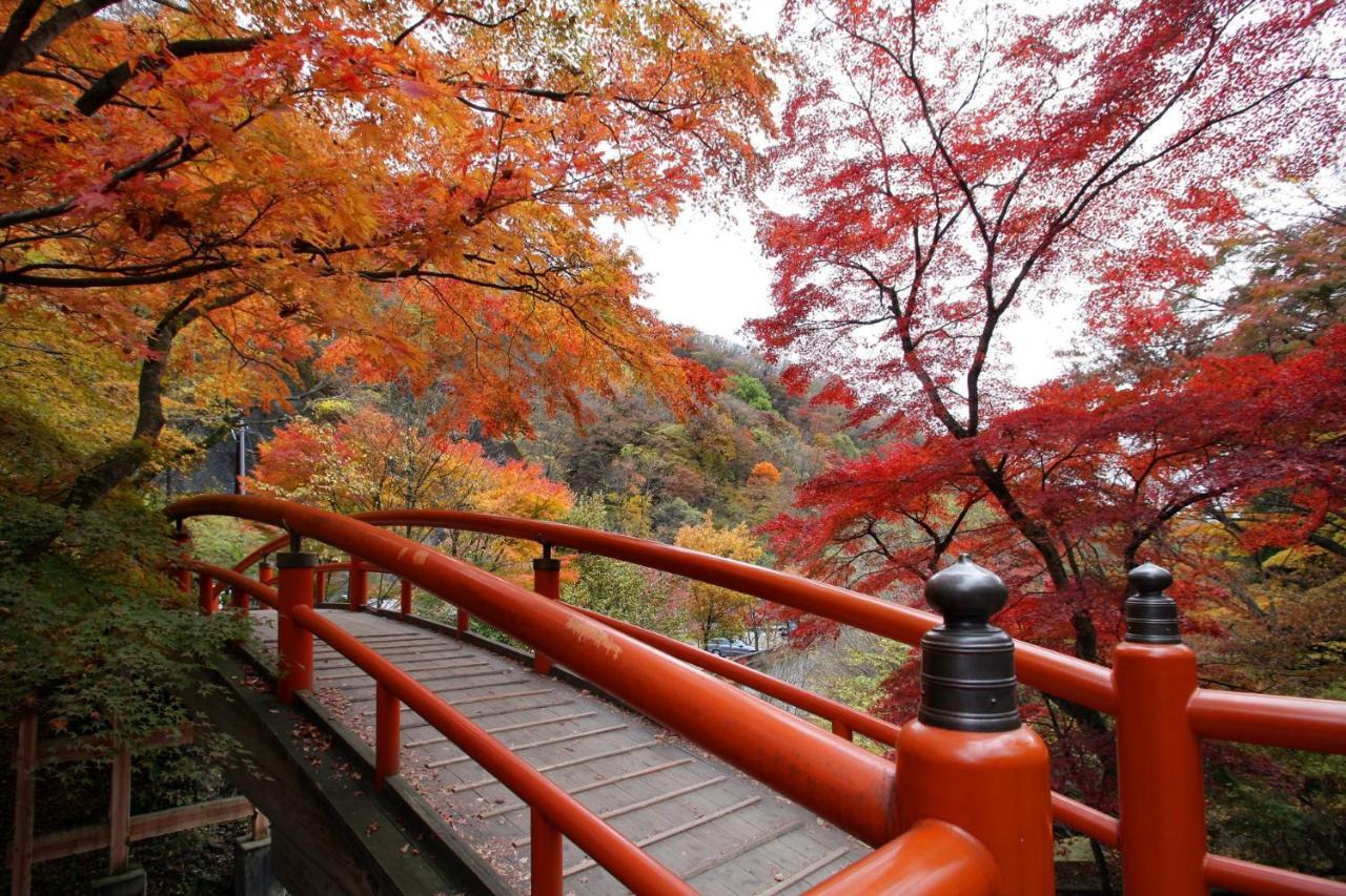 Hotel Ikaho Ginsui Shibukawa Экстерьер фото